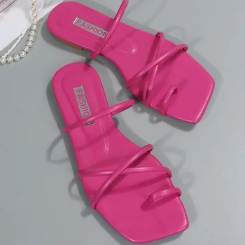 Дамски чехли, летни чехли 2023, секси дизайн с тънък колан, нескользящая градинска и плажна обувки на равна подметка, дамски модни джапанки