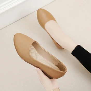 2023 Пролет-есен Нова дамски обувки за един играч игри На наклонени ток С остър пръсти На точки, Работна Однотонная Обувки за майката, Обувки-лодка